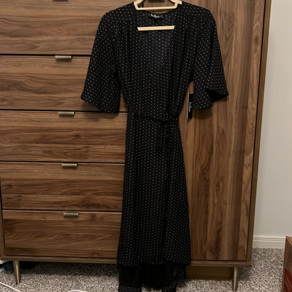 Lulu’s black polka dot wrap dress